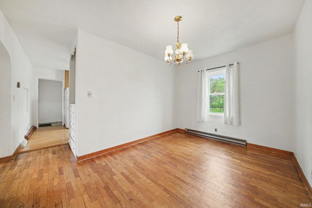 16400 Elmwood Avenue, Mishawaka, IN 46544