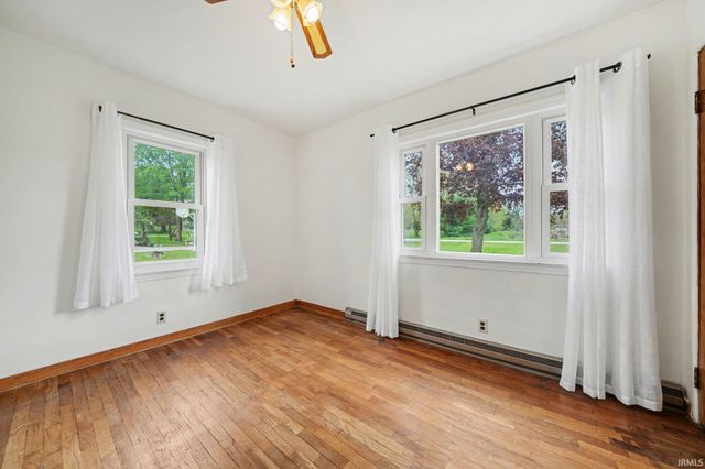 16400 Elmwood Avenue, Mishawaka, IN 46544