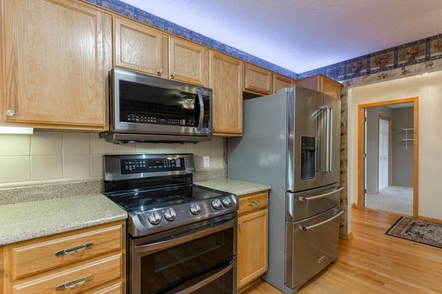 10493 181st Lane NW, Elk River, MN 55330