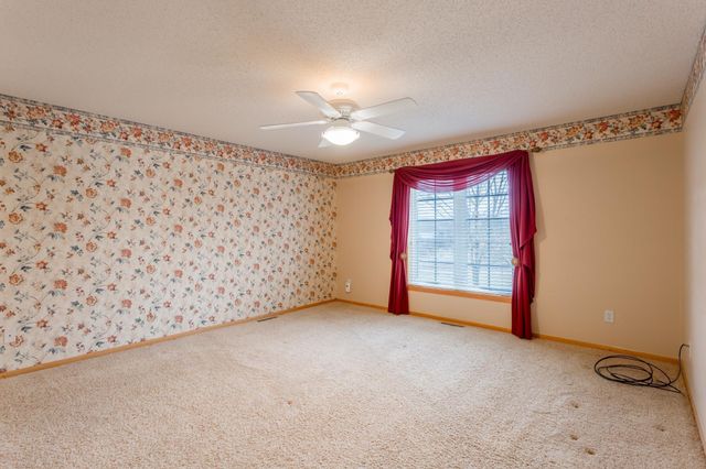 10493 181st Lane NW, Elk River, MN 55330