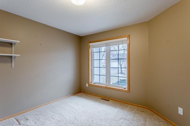 10493 181st Lane NW, Elk River, MN 55330