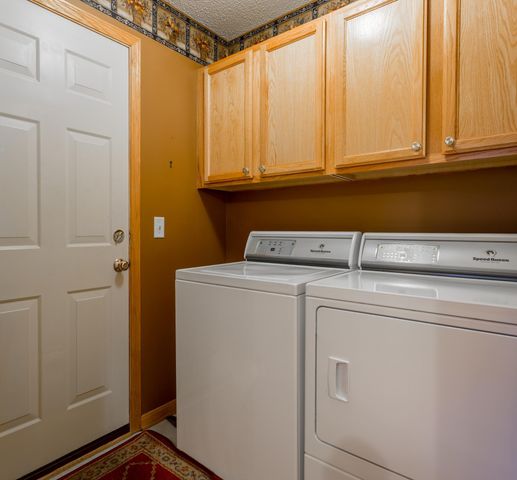 10493 181st Lane NW, Elk River, MN 55330