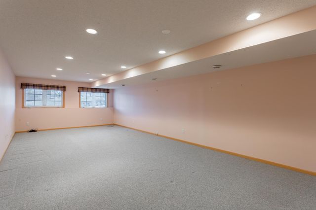 10493 181st Lane NW, Elk River, MN 55330