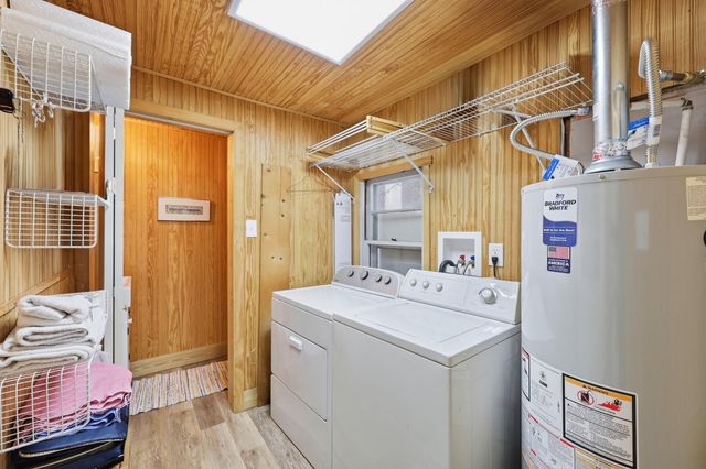 503 Lone Oak Drive, Lexington, KY 40503