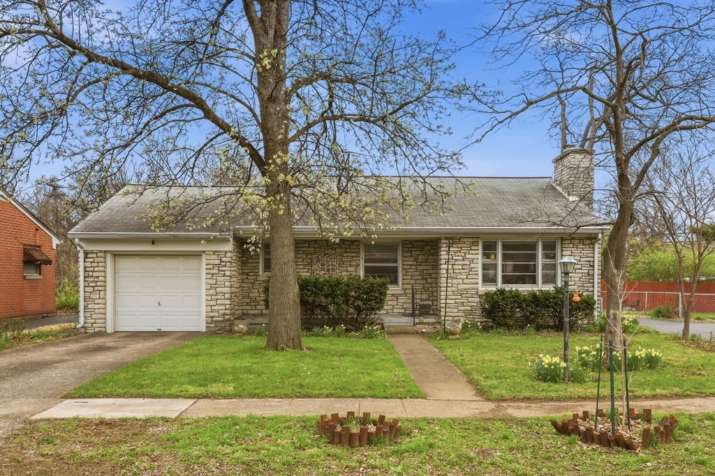 503 Lone Oak Drive, Lexington, KY 40503