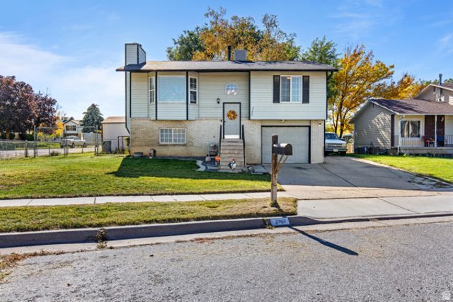 2907 W 5775 S, Roy, UT 84067