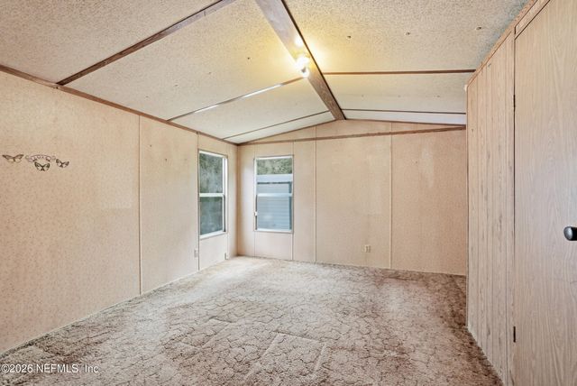 8252 BUTTERCUP Street, Jacksonville, FL 32210