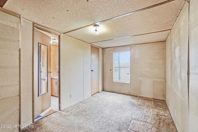 8252 BUTTERCUP Street, Jacksonville, FL 32210