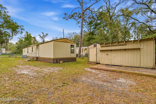 8252 BUTTERCUP Street, Jacksonville, FL 32210