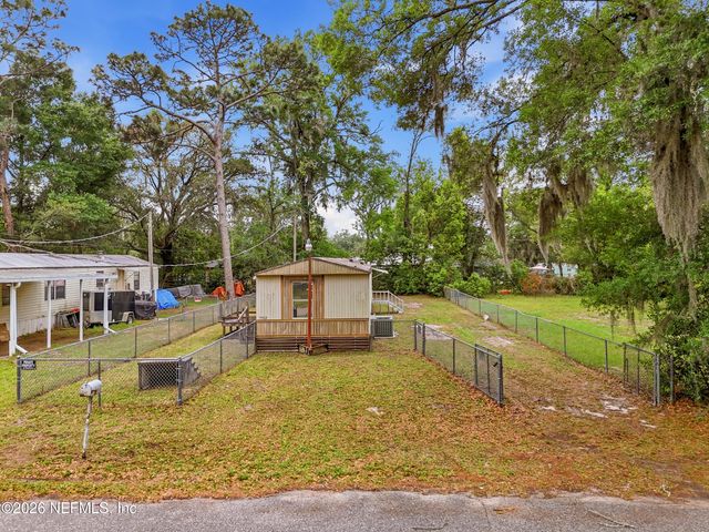 8252 BUTTERCUP Street, Jacksonville, FL 32210