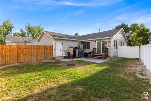 1558 N DUROCHER LN, Tooele, UT 84074