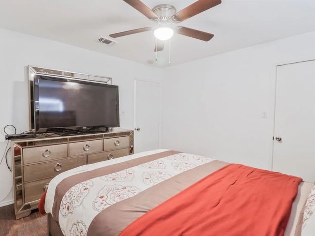 9403 Crimnson, Dallas, TX 75217