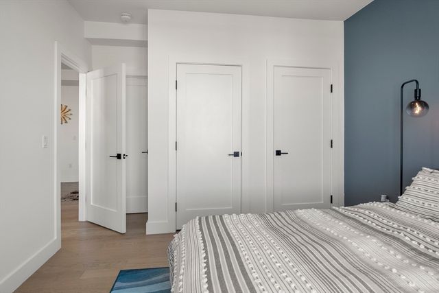 472 W Broadway 503, Boston, MA 02127