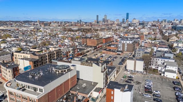 472 W Broadway 503, Boston, MA 02127