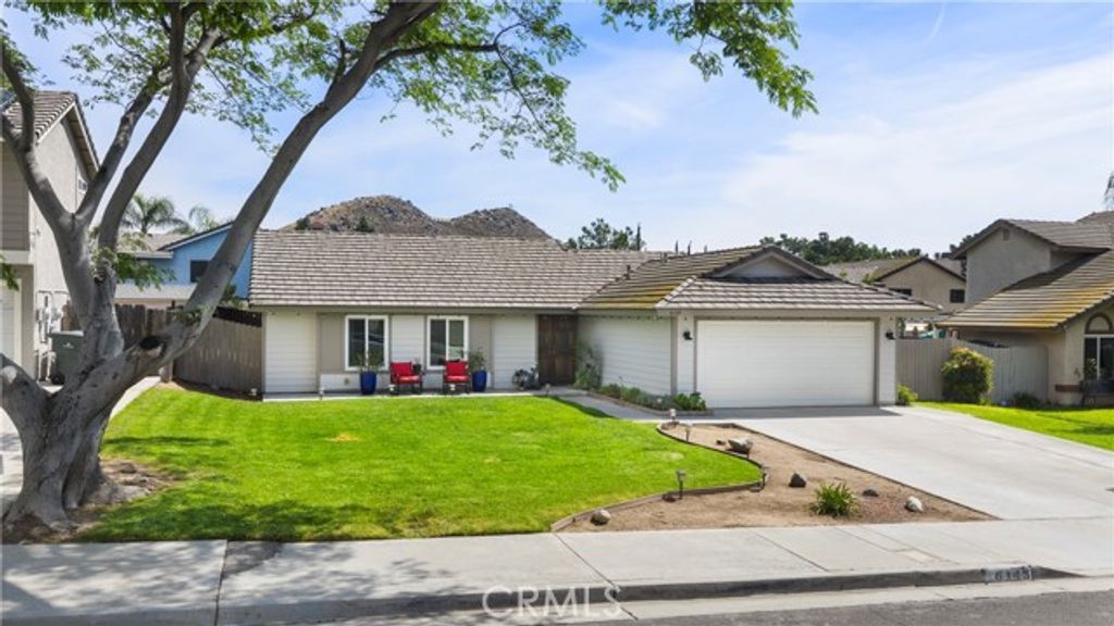 6143 Coral Ridge, Riverside, CA 92505