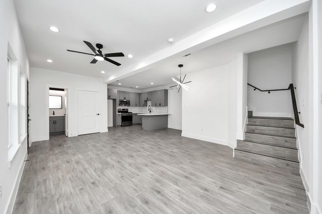 7413 N Star Street B, Houston, TX 77088