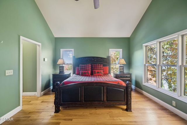 3715 Cinnamon Way, Sevierville, TN 37862