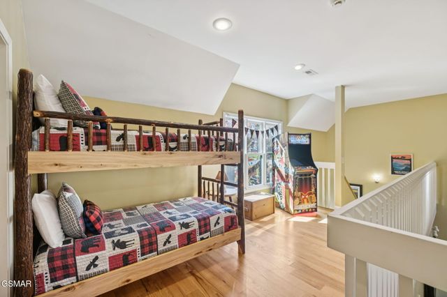 3715 Cinnamon Way, Sevierville, TN 37862