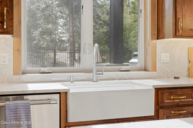 2117 E Amulet Cir, Rathdrum, ID 83858