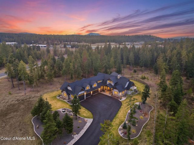 2117 E Amulet Cir, Rathdrum, ID 83858