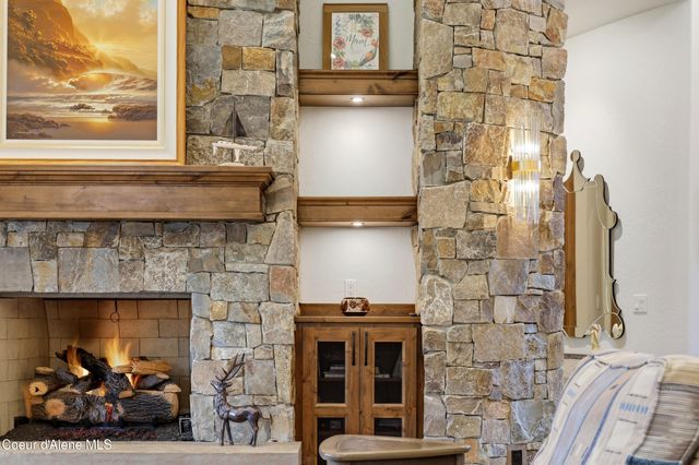 2117 E Amulet Cir, Rathdrum, ID 83858