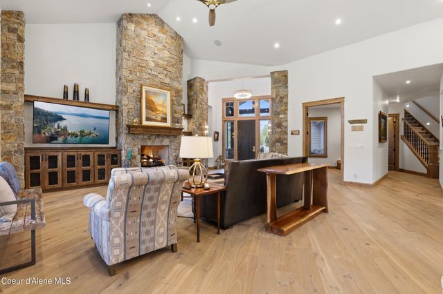 2117 E Amulet Cir, Rathdrum, ID 83858