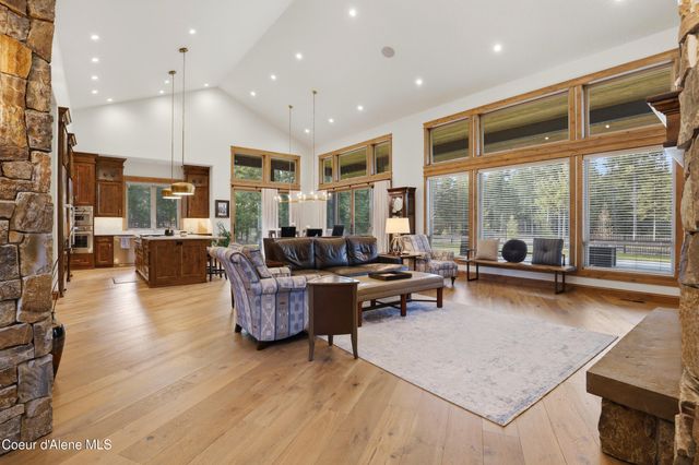 2117 E Amulet Cir, Rathdrum, ID 83858