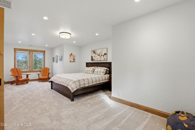 2117 E Amulet Cir, Rathdrum, ID 83858