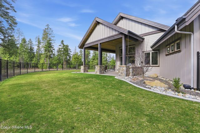 2117 E Amulet Cir, Rathdrum, ID 83858