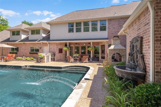 215 Bent Creek Court, Southlake, TX 76092