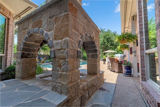 215 Bent Creek Court, Southlake, TX 76092