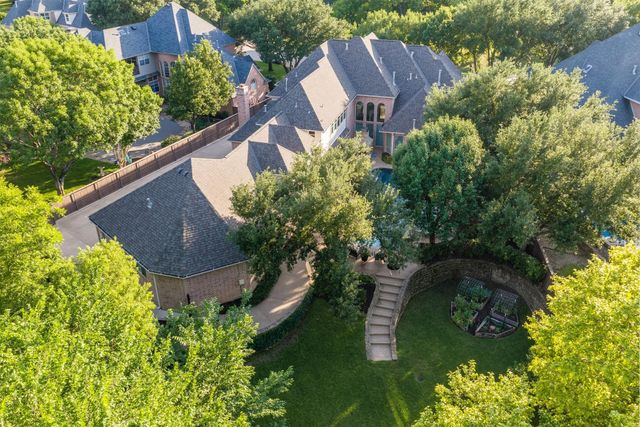 215 Bent Creek Court, Southlake, TX 76092