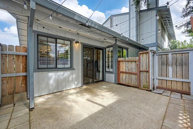 48 Westview Dr, Jackson, CA 95642