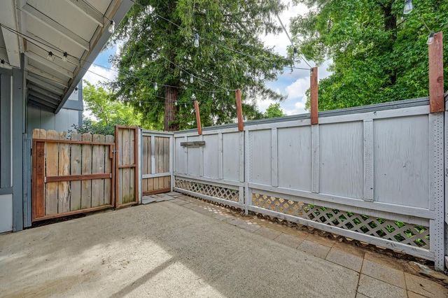 48 Westview Dr, Jackson, CA 95642