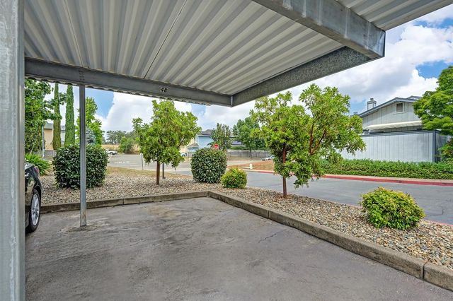 48 Westview Dr, Jackson, CA 95642