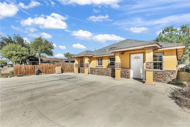 186 Benwood Road, Rio Grande City, TX 78582