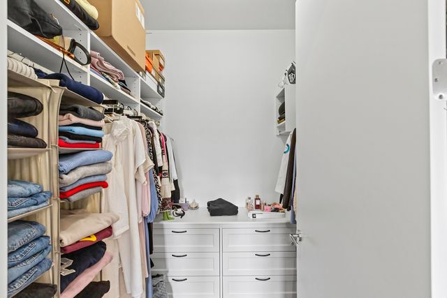 2217 W Madison Street 314, Chicago, IL 60612