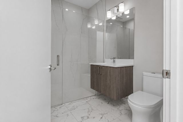 2217 W Madison Street 314, Chicago, IL 60612
