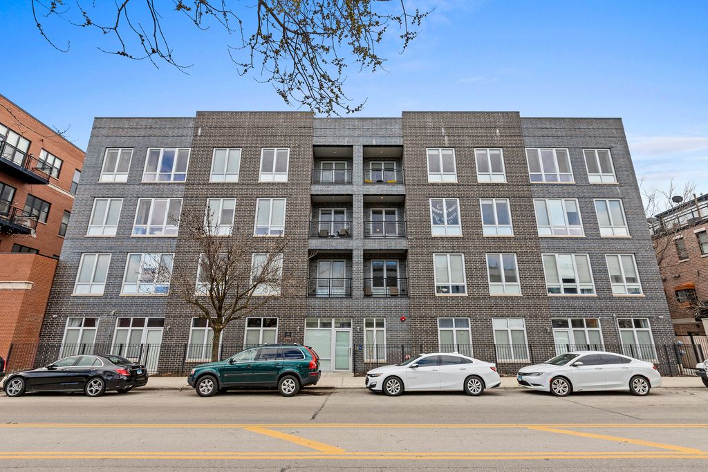 2217 W Madison Street 314, Chicago, IL 60612
