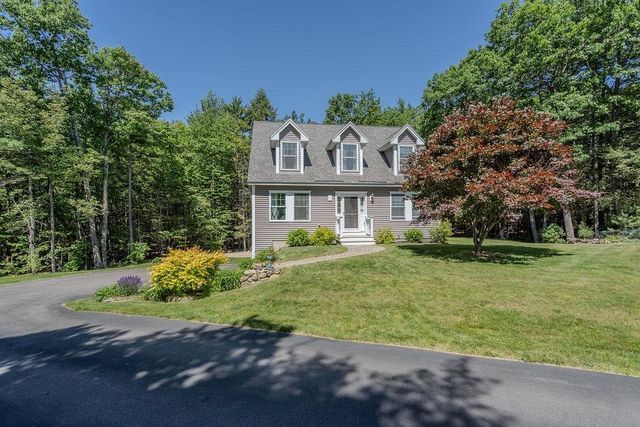 2 Gerrior Drive, Nottingham, NH 03290