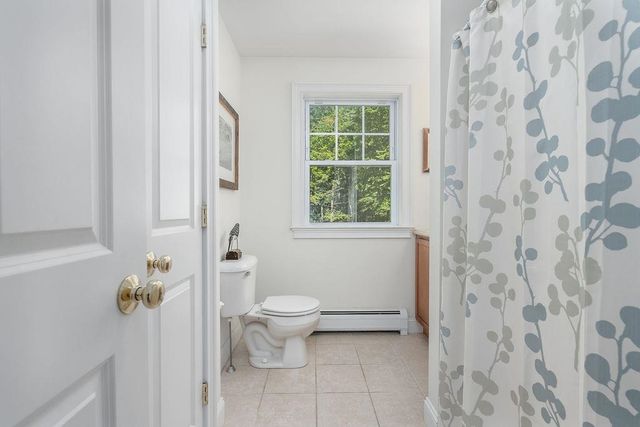 2 Gerrior Drive, Nottingham, NH 03290