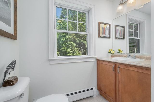 2 Gerrior Drive, Nottingham, NH 03290