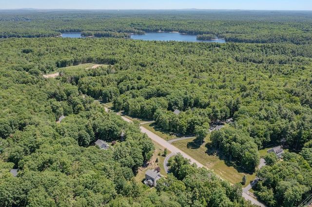 2 Gerrior Drive, Nottingham, NH 03290