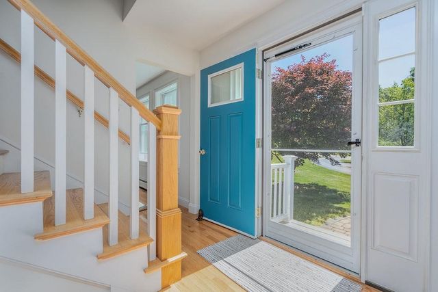 2 Gerrior Drive, Nottingham, NH 03290