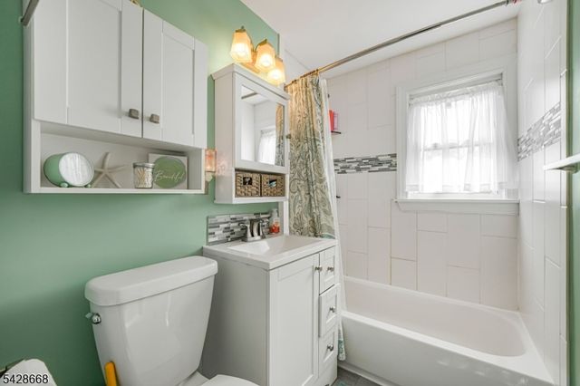 684 Colgate Ave, Perth Amboy City, NJ 08861