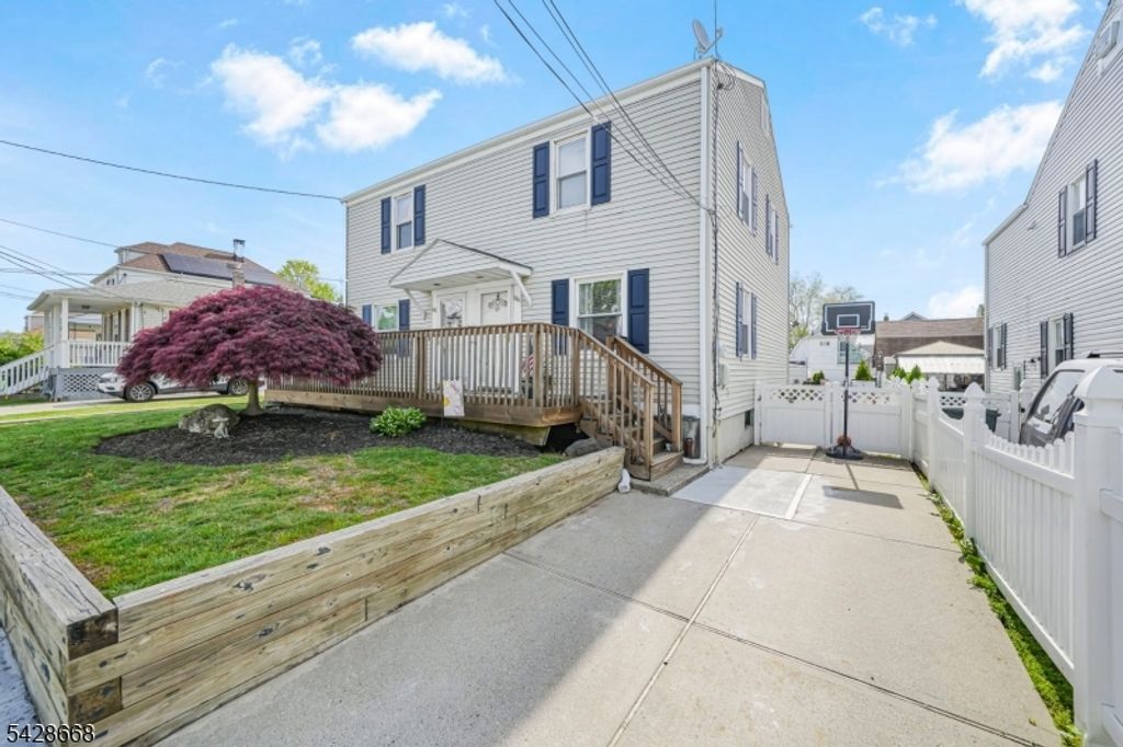 684 Colgate Ave, Perth Amboy City, NJ 08861