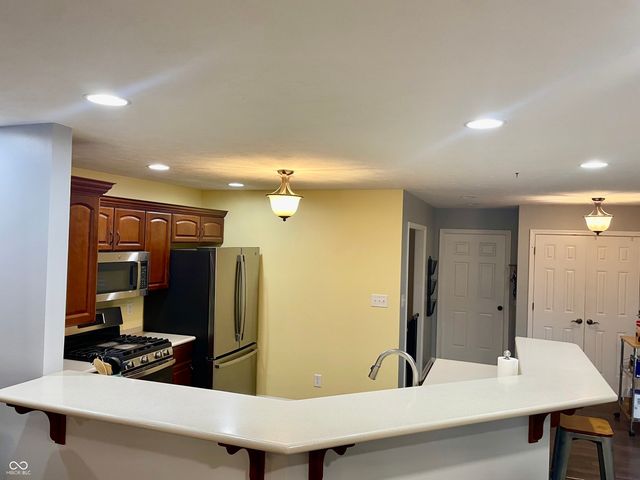 8 U Drive, Cloverdale, IN 46120