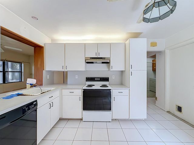 2208 Seagrape Circle, Coconut Creek, FL 33066