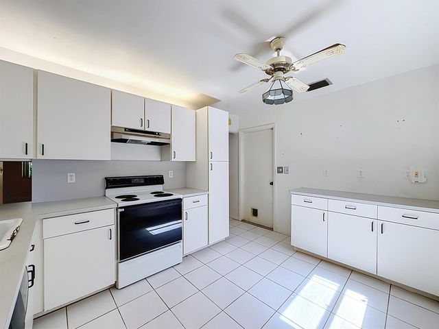 2208 Seagrape Circle, Coconut Creek, FL 33066