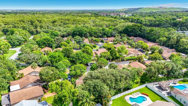 2208 Seagrape Circle, Coconut Creek, FL 33066